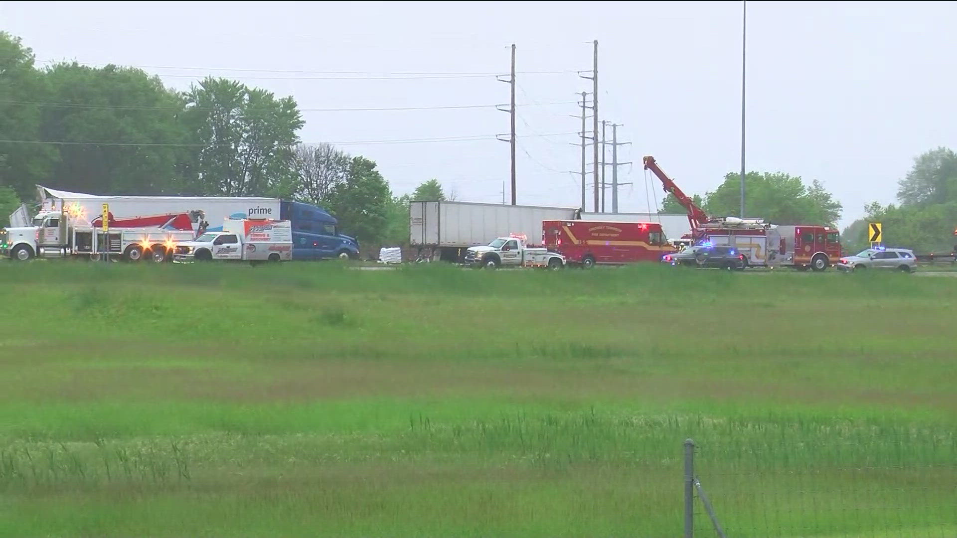 Two semi trucks crashed on the Ohio Turnpike heading westbound at mile marker 91, just west of the toll booth.