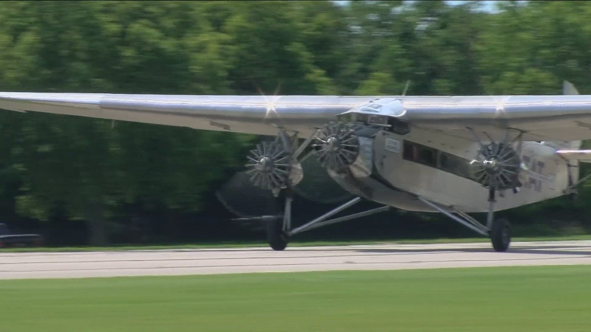 The aircraft acts as a flying piece of history, showing the development of aviation across the Great Lakes.