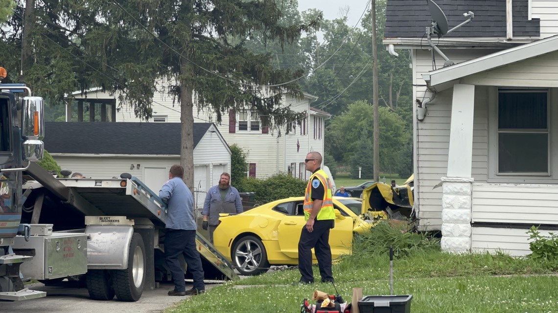 Infant dies after man who abducted her crashes car into house | wkyc.com
