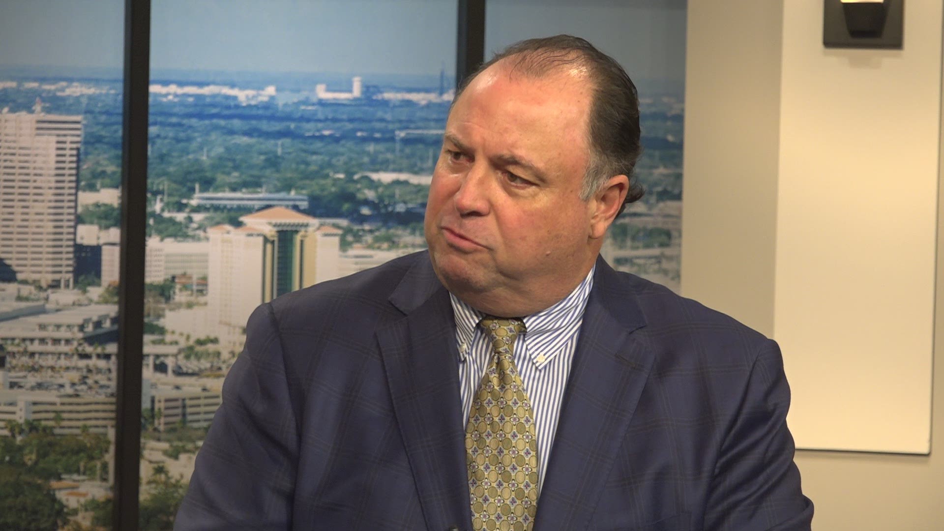 Defense Attorney Jay Hebert weighs in on the case that has reignited a national conversation about Florida's controversial "stand your ground" law.