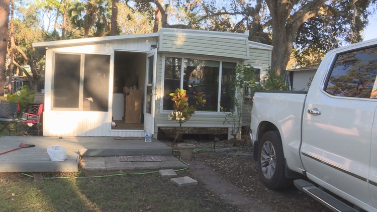 RV/trailer park residents say they're without power, water and answers 1 month after Hurricane Ian