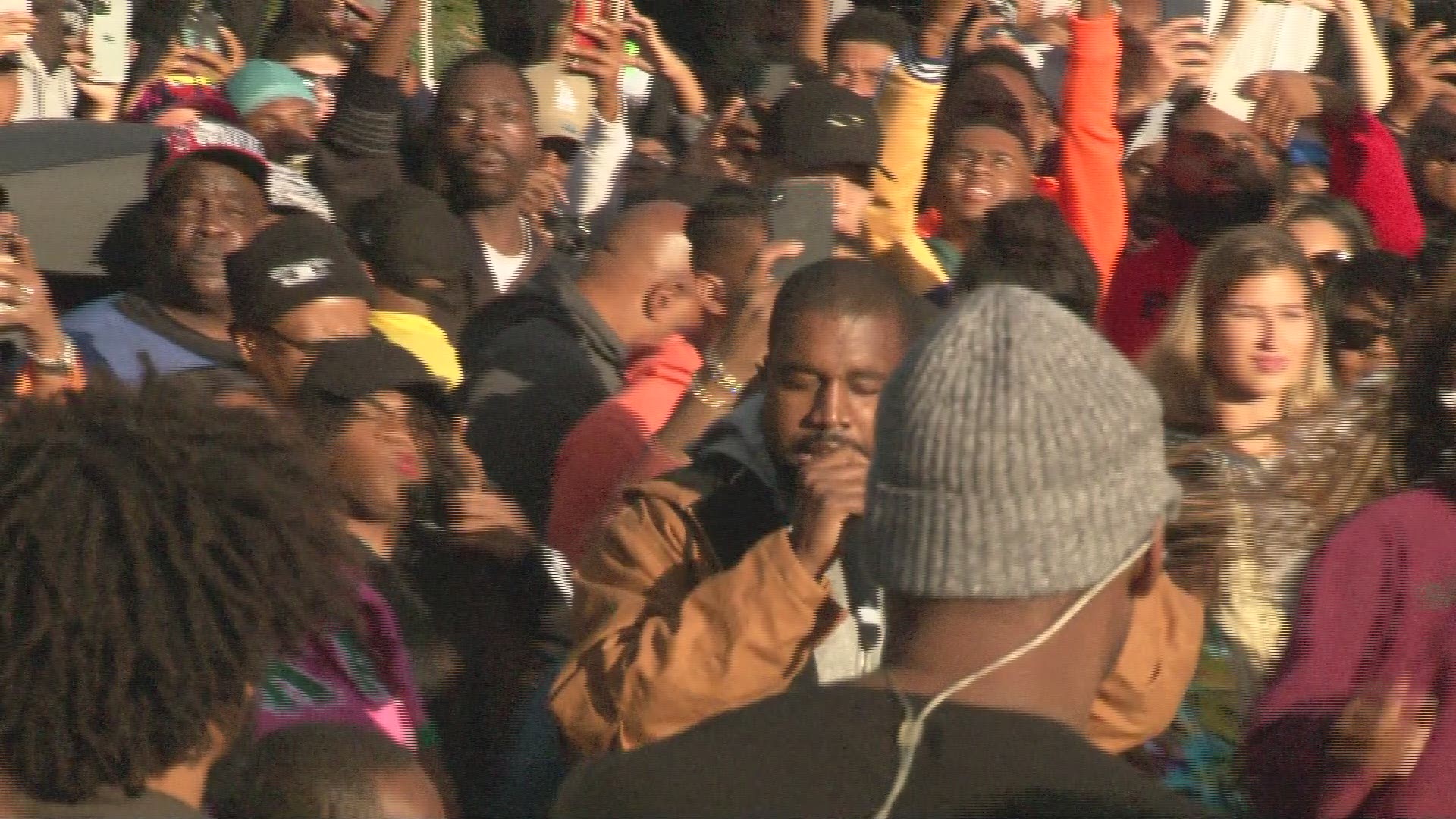 Kanye West Brought His Highly Controversial Sunday Service Pop Up To Howard University Wkyc Com