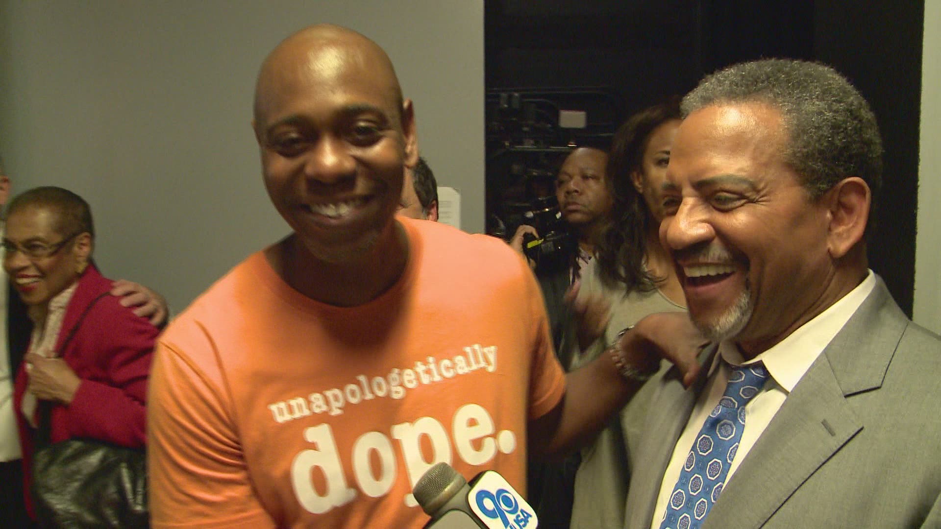 Comedian Dave Chappelle stopped by his alma mater, Duke Ellington School for the Arts, to talk to students. WUSA9's Bruce Johnson tagged along.
